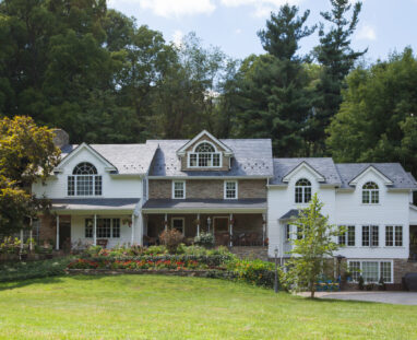 View More: http://jamiedphotography.pass.us/laurel-inn-the-hollow