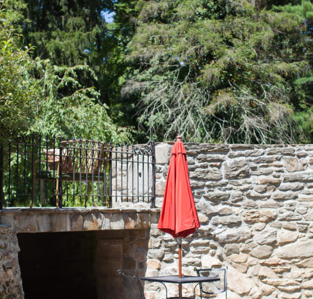 View More: http://jamiedphotography.pass.us/laurel-inn-the-hollow