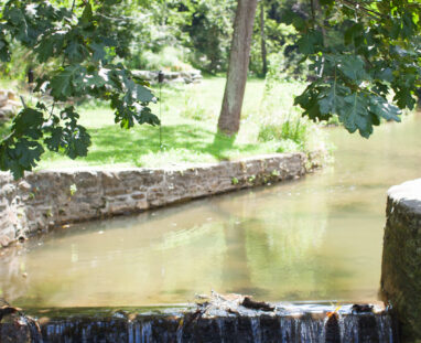 View More: http://jamiedphotography.pass.us/laurel-inn-the-hollow