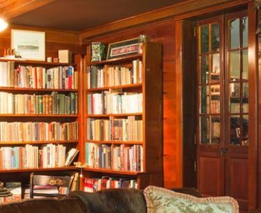 The-Library-0176slider.v2jpg_0