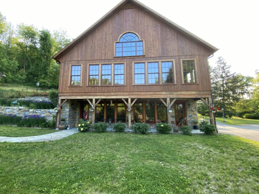FC Manor Event Barn-Front