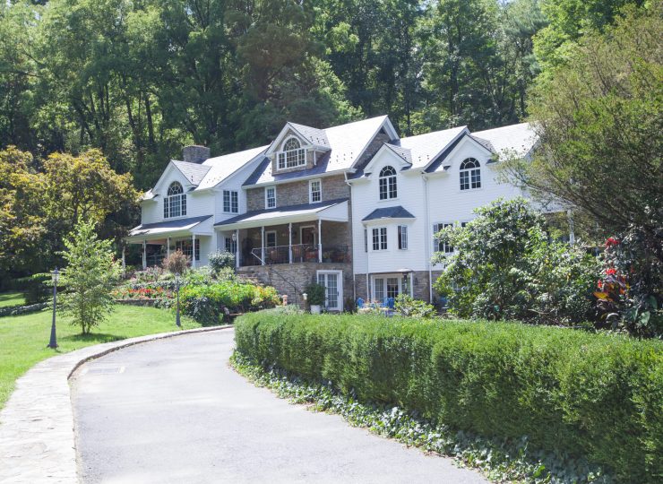 View More: http://jamiedphotography.pass.us/laurel-inn-the-hollow